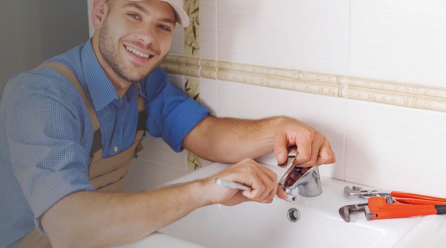 Professional clogged drains services in Hedrick, IA